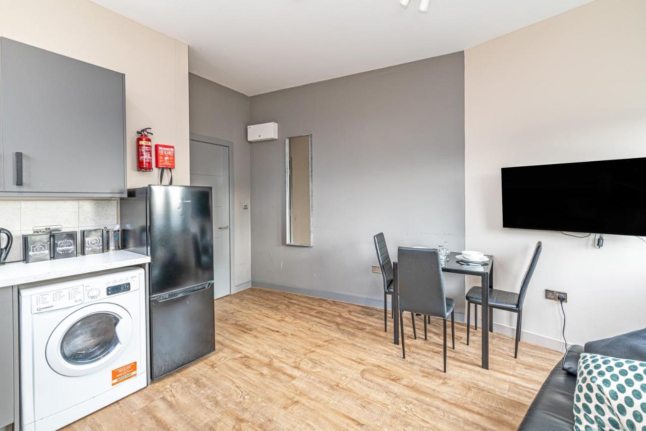Wigan Central Serviced Apartments Zewnętrze zdjęcie